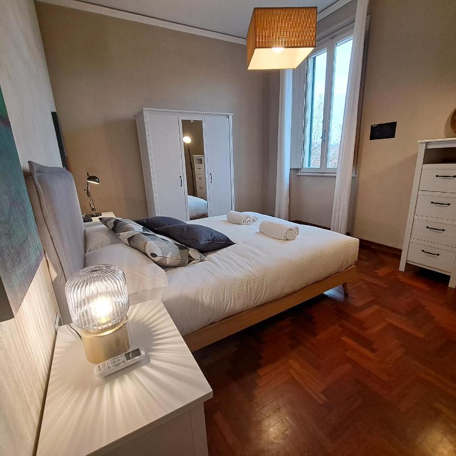 Apartment Corsica 11 Флоренция Экстерьер фото