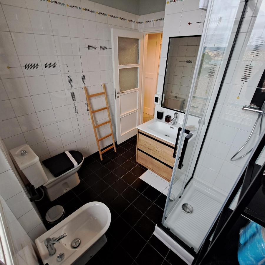 Apartment Corsica 11 Флоренция Экстерьер фото